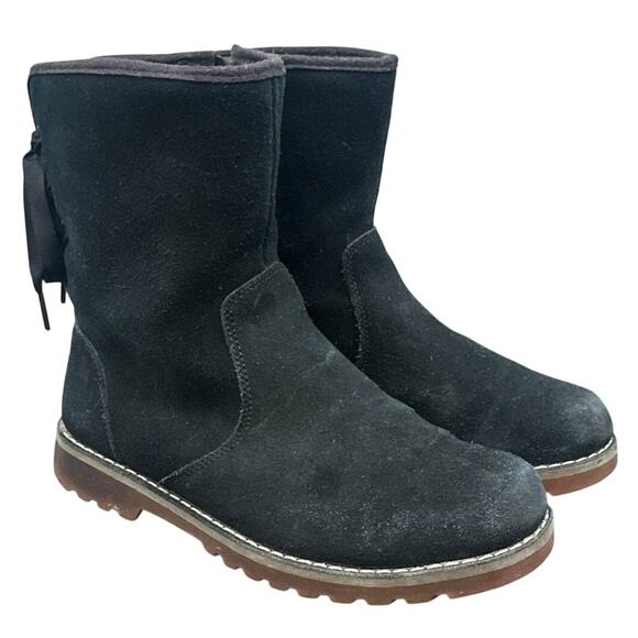 UGG Kids Boot 3 Corene Black Suede II Side Zip Lace Up Bow Back Cozy Casual Warm - Picture 1 of 13